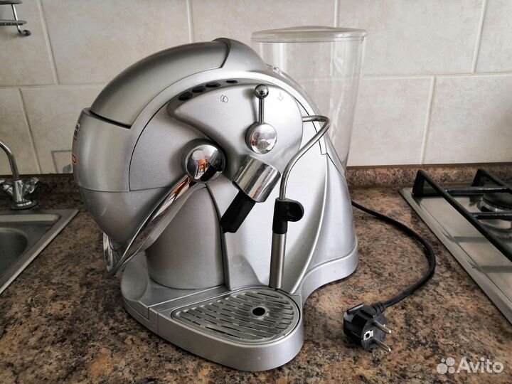 Капсульная кофемашина