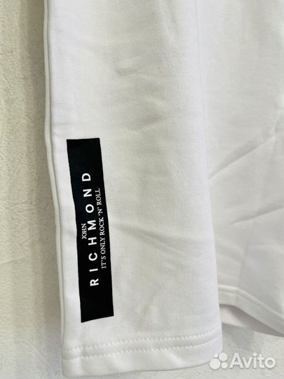 John Richmond.новые шорты/хлопок. XXL