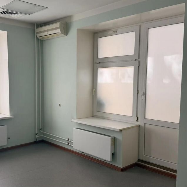 Сдам кабинет 24,6 кв м в действующей клинике