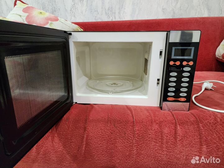 Микроволновая печь