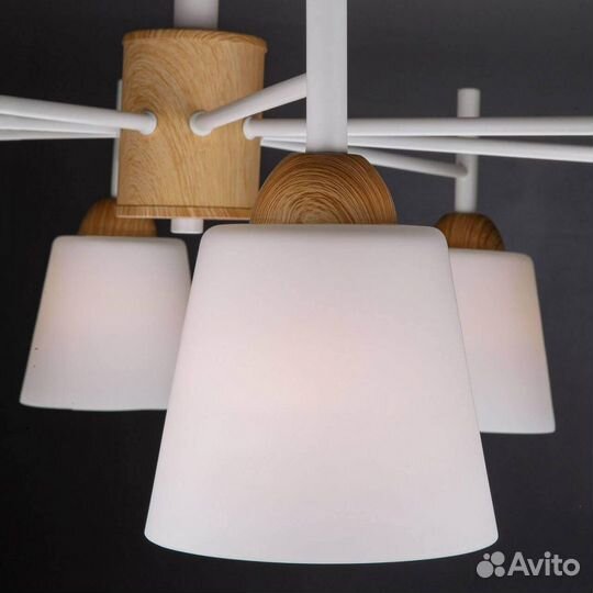 Люстра металл и стекло современная