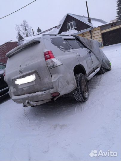 Toyota Land Cruiser Prado 2011г