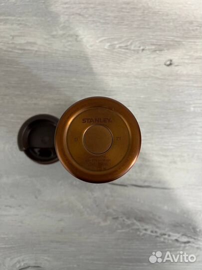 Термокружка Stanley neverleak