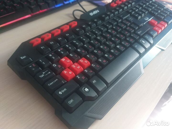 Игровая клавиатура sven