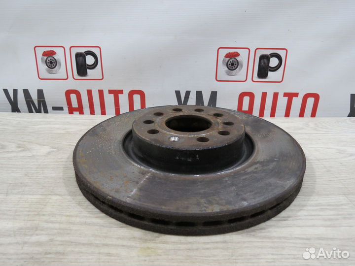 Диск тормозной передний правый Audi Q3