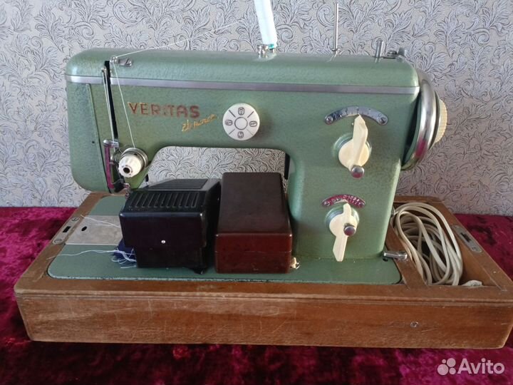 Швейная машина Veritas