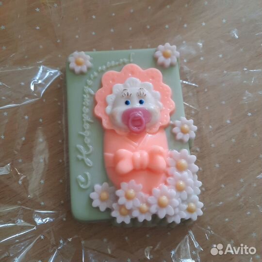 Мыло ручной работы. С новорожденным