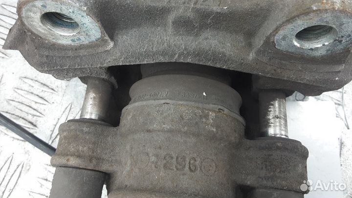 Суппорт задний правый Mercedes-Benz R-Класс W251