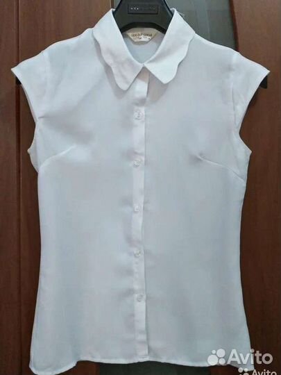 Блузка белая