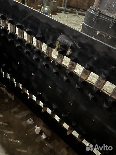 Гусиница Тайга Патруль 600 мм