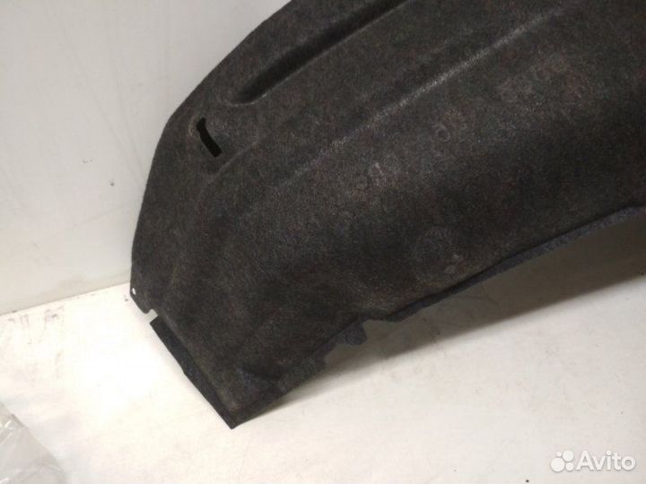 Подкрылок задний правый Toyota Avensis T270 2009