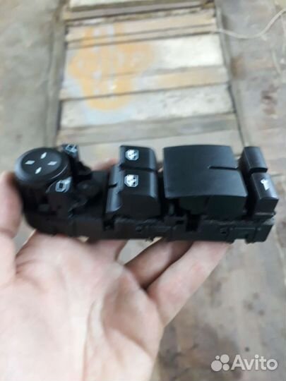 Клавиши стеклоподьемников приора 2