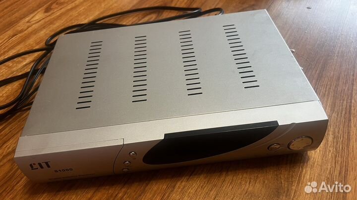 Ресивер, спутниковый тюнер LIT S1000