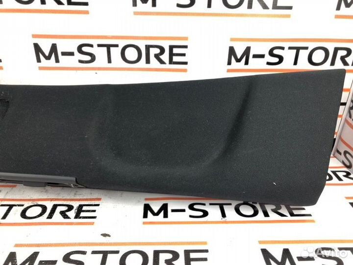 Обшивка стойки левая Mercedes-Benz S-Class W221