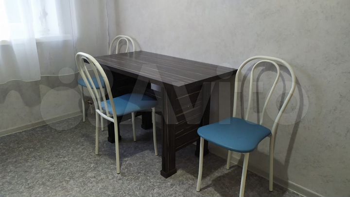 2-к. квартира, 45 м², 3/9 эт.