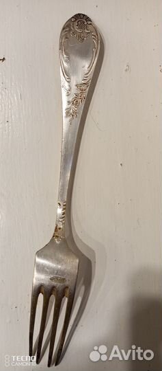 Серебряная вилка