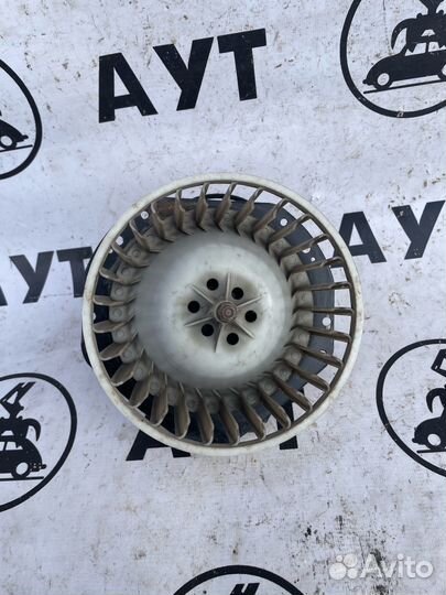 Моторчик печки Daewoo Nexia