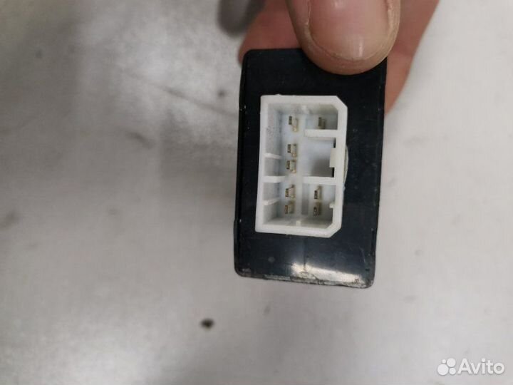 Блок управления Kia Ceed 1 универсал G4GC 2.0 2008