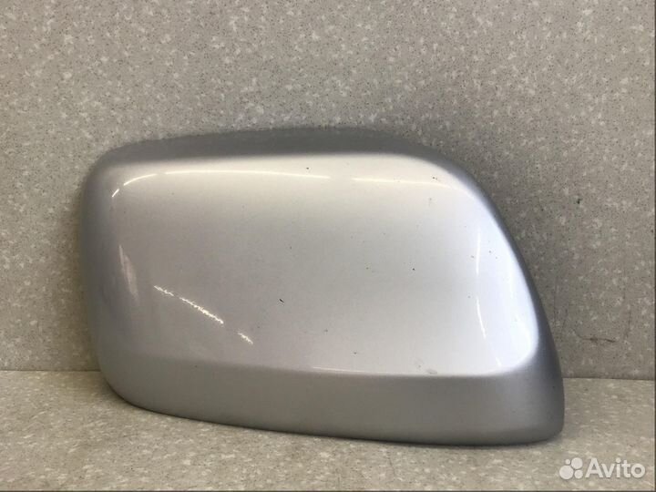 Крышка корпуса зеркала правого Toyota Land Cruiser