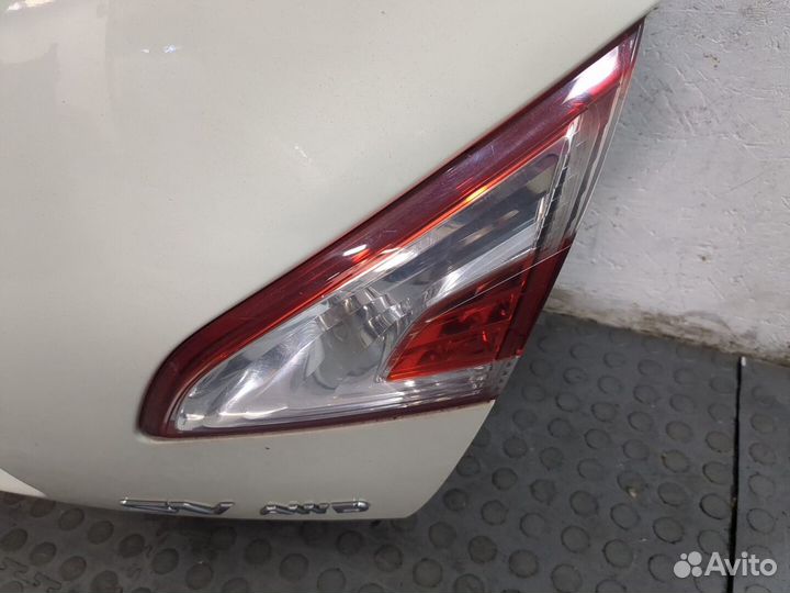 Фонарь крышки багажника Nissan Murano, 2011