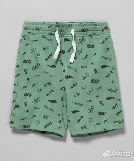 Новый комплект (футболка и шорты)