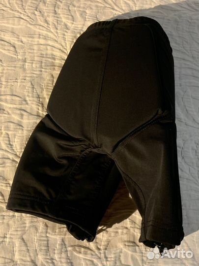 Защитные шорты для фигурного катания S