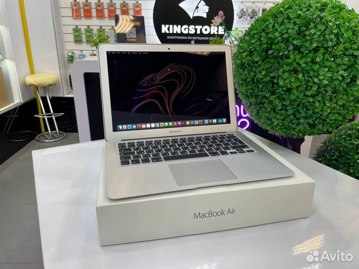 Apple MacBook Air 13 4/128 Silver