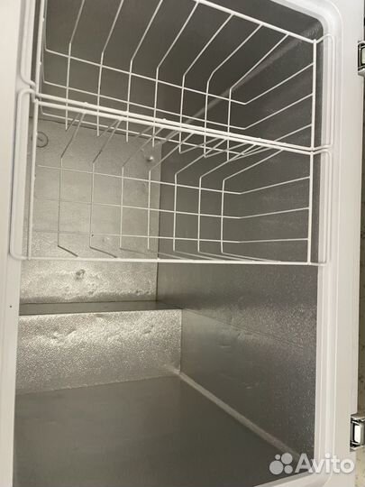 Морозильный ларь Dexp CF-D202MA/W 198 литров