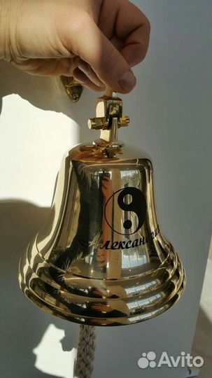 Рында с гравировкой колокол корабельный штурвал