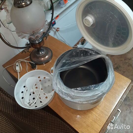 Мультиварка Lentel Mxb-4ld11, Redmond RMC-M50