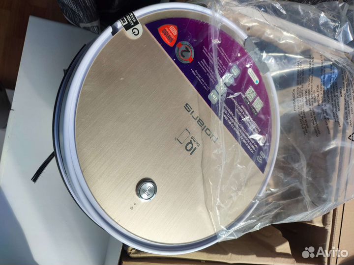 Продам робот пылесос