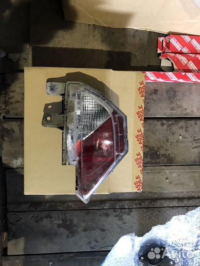 Фонарь противотуманный для Toyota RAV4