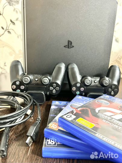 Sony PS4 slim 1tb