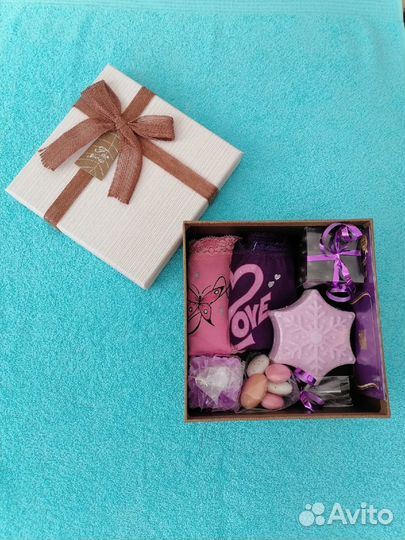 Подарочные боксы