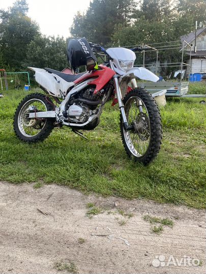 Motoland копия honda crf
