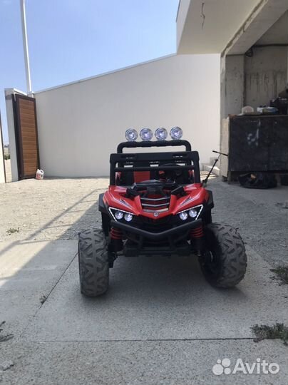 Детский электромобиль