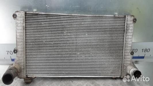 Радиатор интеркуллера toyota RAV 4 ZSA3 (FUK09KC01