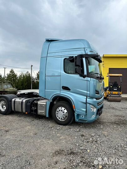 Shacman (Shaanxi) SX4188YY381, 2023