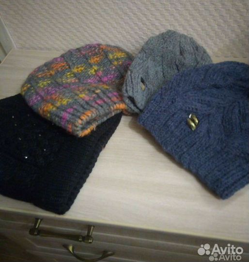 Шапка женская вязаная