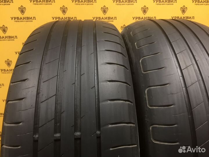 Goodyear EfficientGrip Performance 205/60 R16 96W