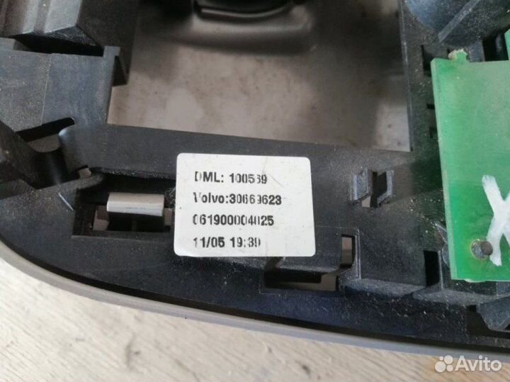 Плафон салонный передний Volvo Xc90 2002-2015