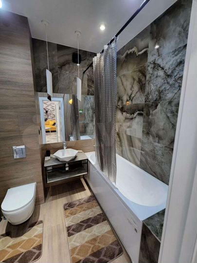 2-к. квартира, 60 м², 4/7 эт.