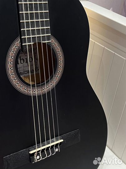 Классическая гитара