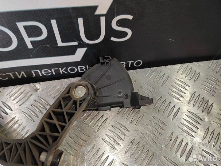 Педаль газа Volkswagen Passat B5 1.8 1997-2005