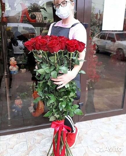 Высокие Розы с Доставкой