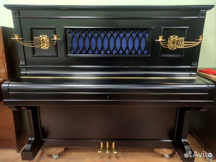 Черное пианино Estey