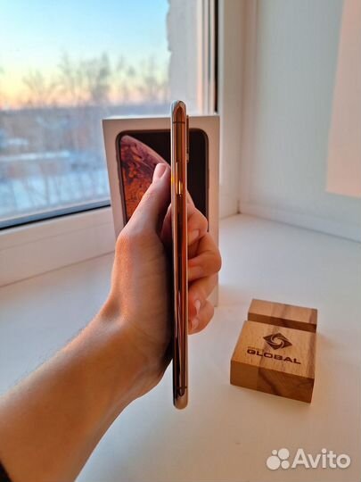 iPhone Xs Max, 64 ГБ