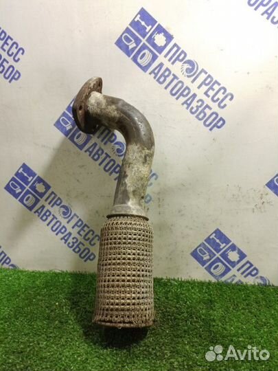 Приемная труба глушителя Volkswagen Polo седан 1.6