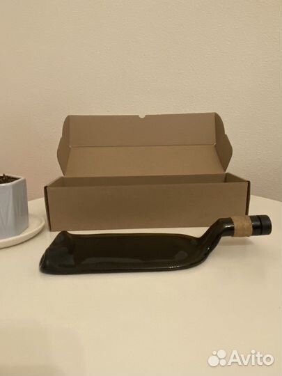 Тарелка-бутылка сервировочная