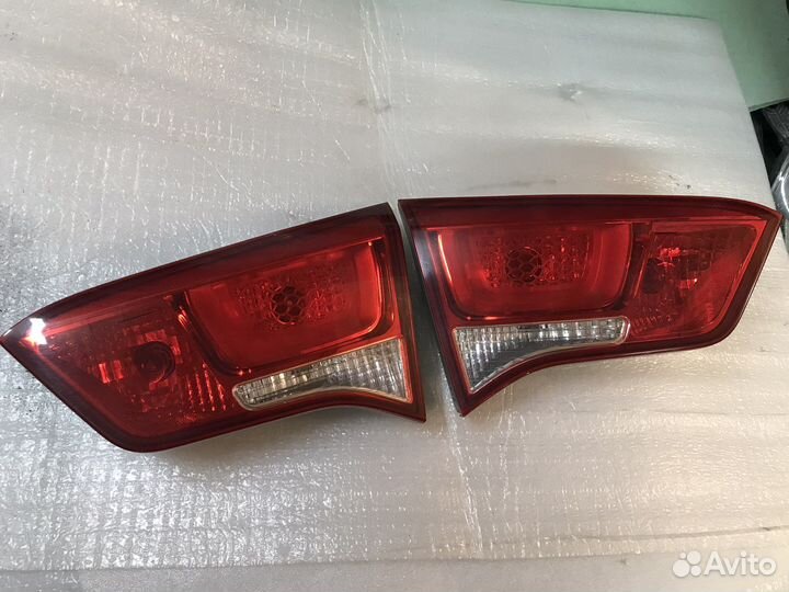 Фонарь задний левый и правый Kia Rio 3 рестайл